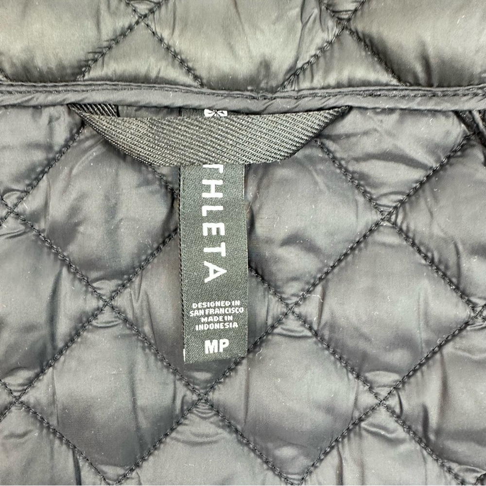 Athleta Whisper Featherless Coat Jacket Womens MP Black Quilted Parka Zip Up - Picture 14 of 17